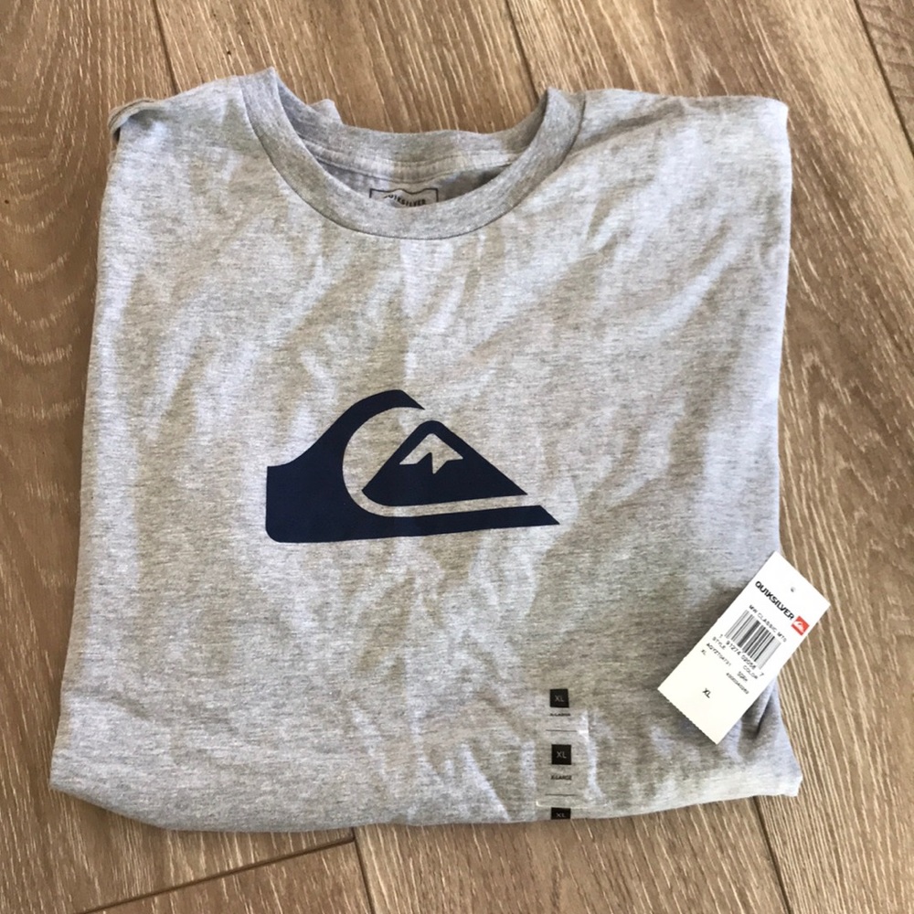 Men’s XL Quicksilver T-shirt